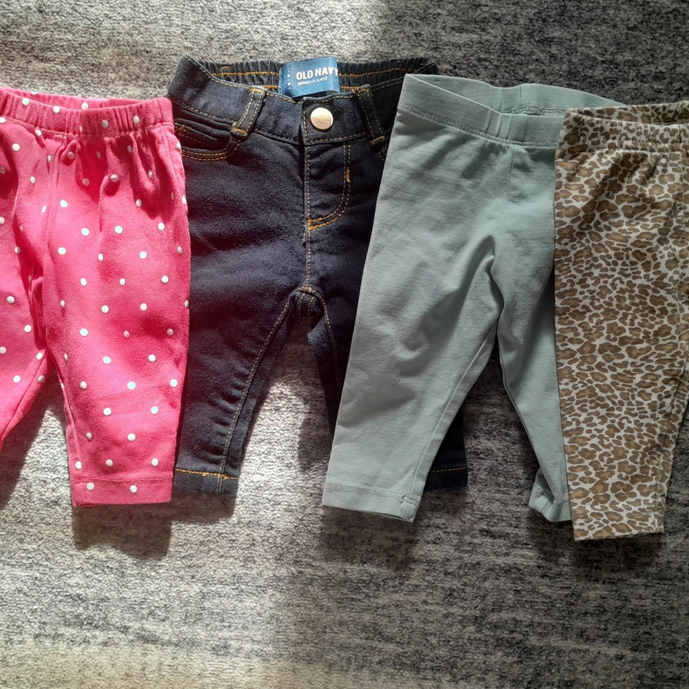 Assorted Baby Clothing Bundle - Picture 10 of 11